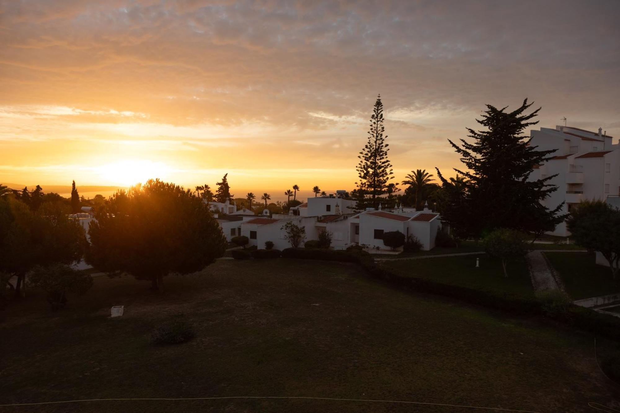 Casa Oliveira - Algarve Apartman Porches  Kültér fotó